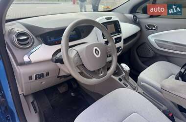 Хэтчбек Renault Zoe 2018 в 