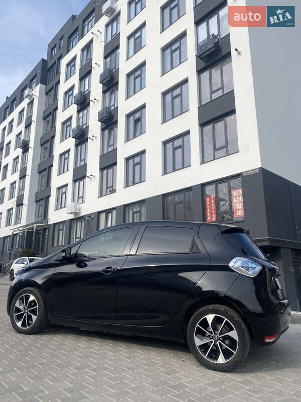 Хэтчбек Renault Zoe 2017 в Трускавце