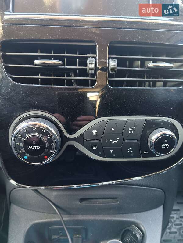 Хетчбек Renault Zoe 2019 в Тернополі фото 9 Хетчбек Renault Zoe 2019 в Тернополі