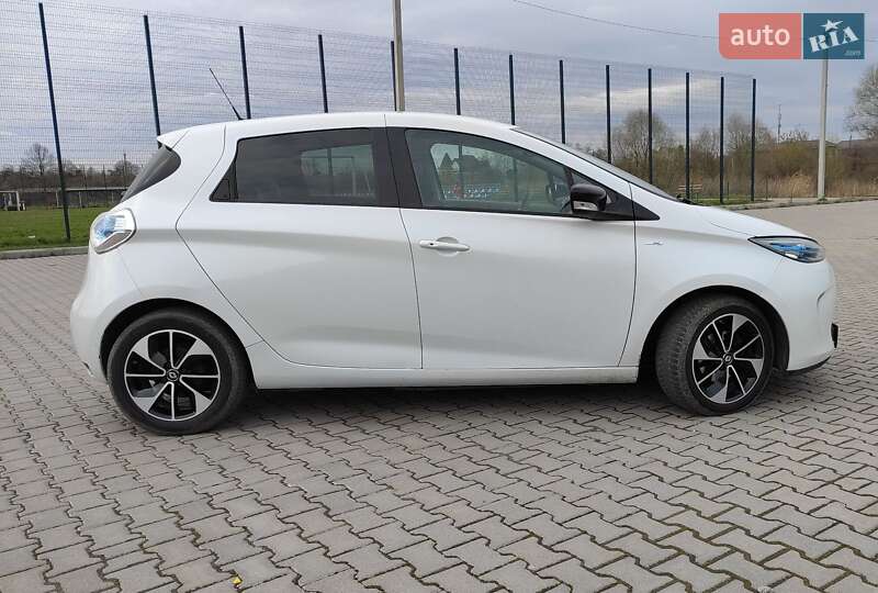 Хэтчбек Renault Zoe 2017 в Сумах
