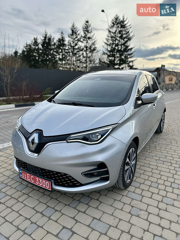 Хэтчбек Renault Zoe 2020 в 