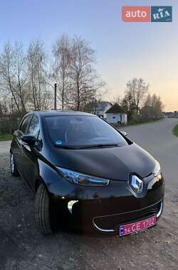 Хэтчбек Renault Zoe 2015 в 