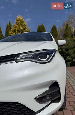 Хэтчбек Renault Zoe 2020 в 
