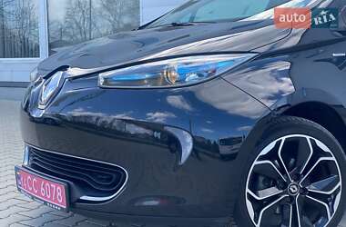 Хэтчбек Renault Zoe 2019 в 