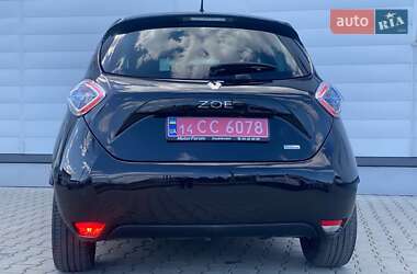 Хэтчбек Renault Zoe 2019 в 