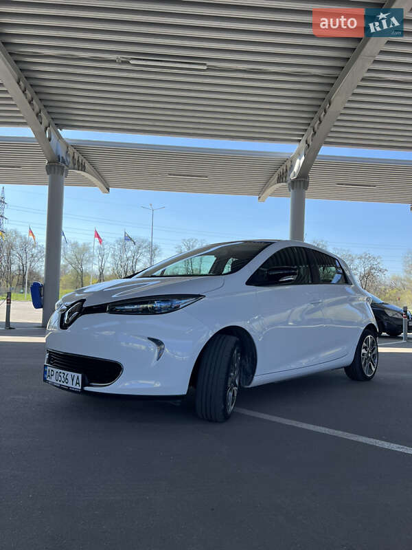 Хетчбек Renault Zoe 2016 в Запоріжжі