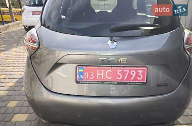 Хэтчбек Renault Zoe 2023 в 