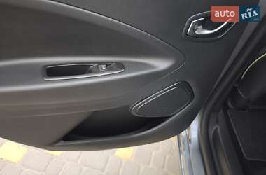 Хэтчбек Renault Zoe 2023 в 