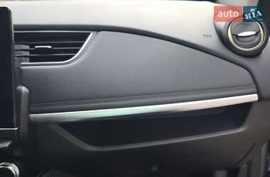Хэтчбек Renault Zoe 2023 в 