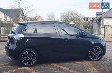 Хэтчбек Renault Zoe 2019 в 