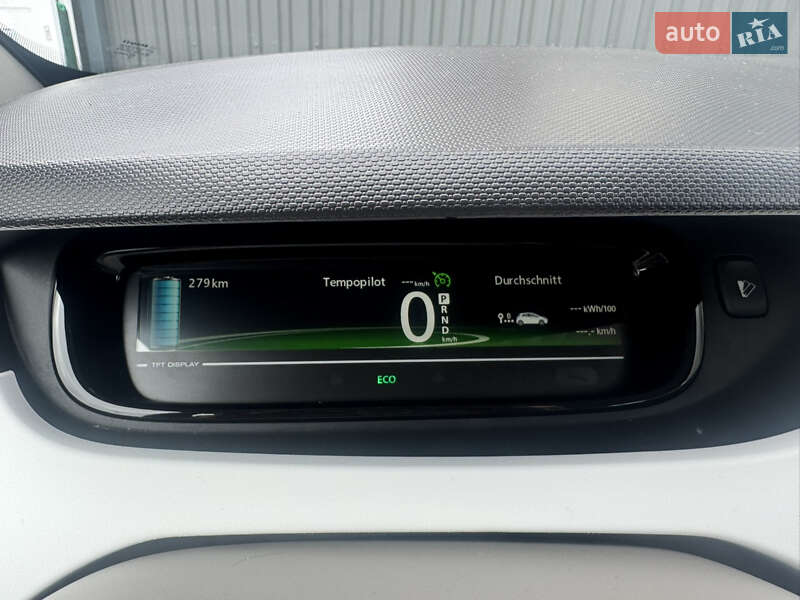 Хетчбек Renault Zoe 2018 в 