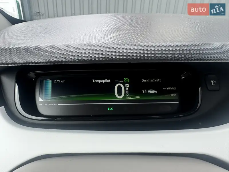 Хетчбек Renault Zoe 2018 в 
