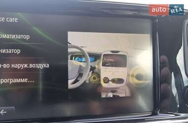 Хетчбек Renault Zoe 2013 в 