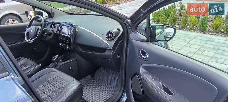 Хэтчбек Renault Zoe 2017 в Житомире