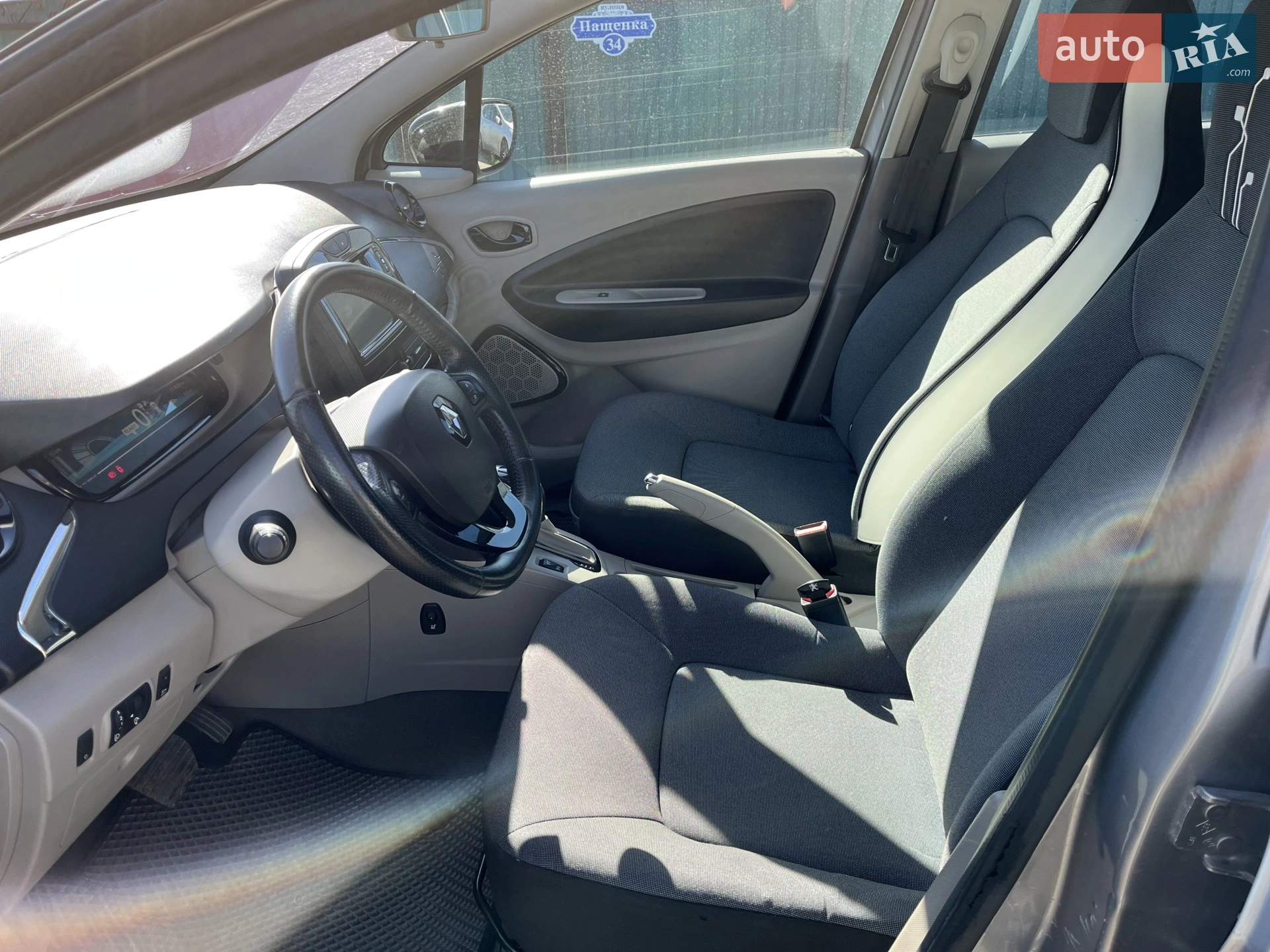 2016 Renault ZOE - мініатюра 10