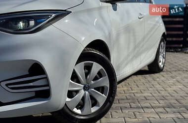 Хетчбек Renault Zoe 2020 в 