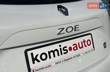 Хетчбек Renault Zoe 2015 в 