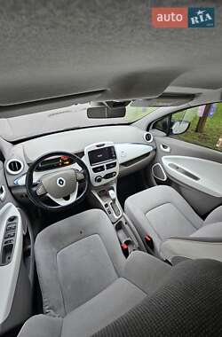 Хэтчбек Renault Zoe 2013 в 