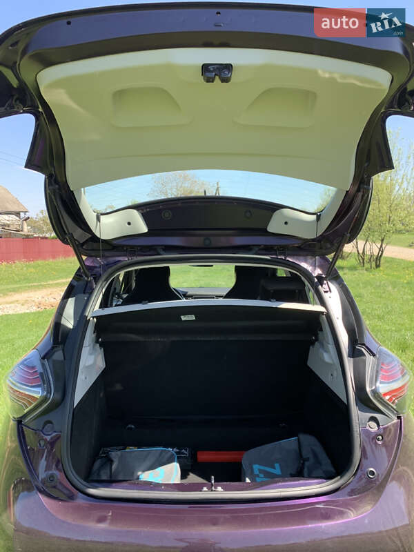 Хэтчбек Renault Zoe 2020 в Черновцах