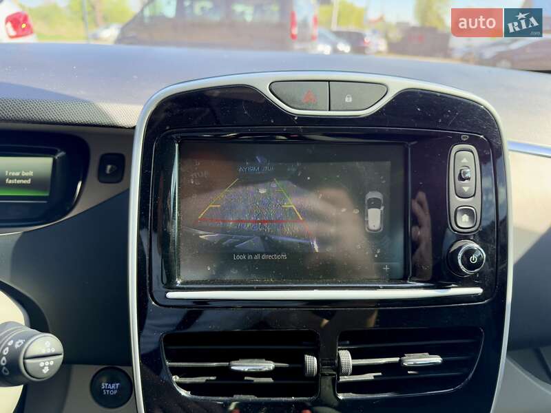 Хэтчбек Renault Zoe 2015 в Самборе
