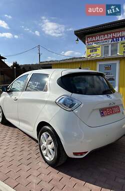 Хэтчбек Renault Zoe 2013 в 