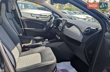 Хэтчбек Renault Zoe 2019 в 