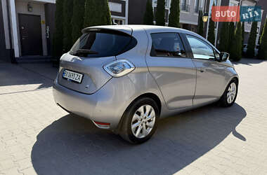 Хэтчбек Renault Zoe 2014 в 