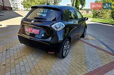 Хетчбек Renault Zoe 2015 в 