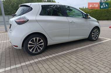 Хэтчбек Renault Zoe 2020 в 