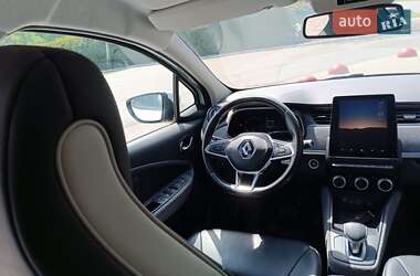 Хэтчбек Renault Zoe 2020 в 