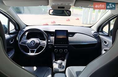 Хэтчбек Renault Zoe 2020 в 