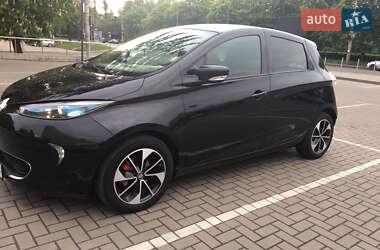 Хетчбек Renault Zoe 2017 в 