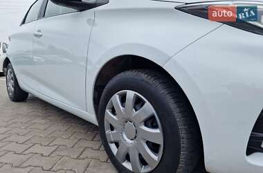 Хэтчбек Renault Zoe 2020 в 
