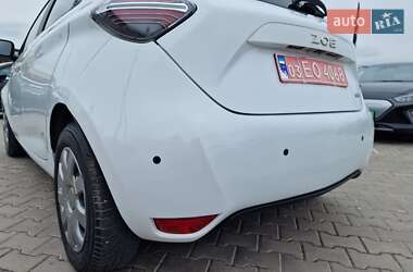 Хэтчбек Renault Zoe 2020 в 