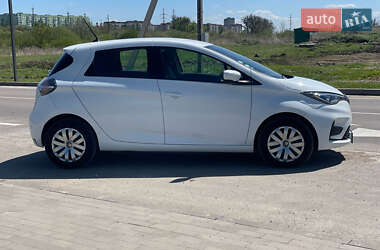 Хетчбек Renault Zoe 2021 в 
