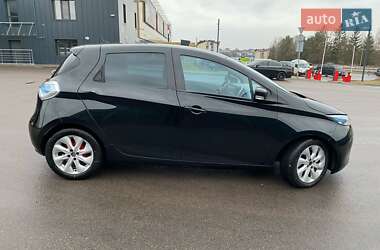 Хэтчбек Renault Zoe 2014 в 