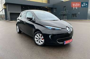 Хэтчбек Renault Zoe 2014 в 