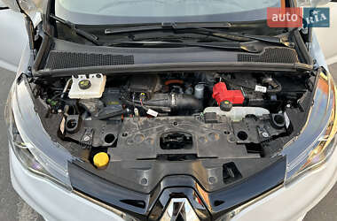 Хетчбек Renault Zoe 2021 в 