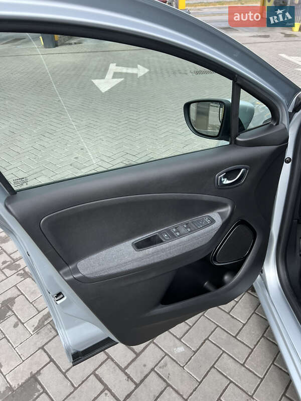 Хэтчбек Renault Zoe 2021 в Днепре
