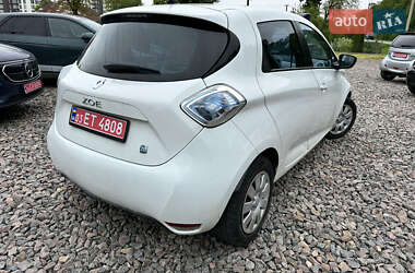 Хэтчбек Renault Zoe 2015 в 
