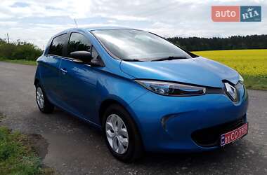 Хэтчбек Renault Zoe 2018 в 