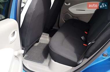 Хэтчбек Renault Zoe 2018 в 