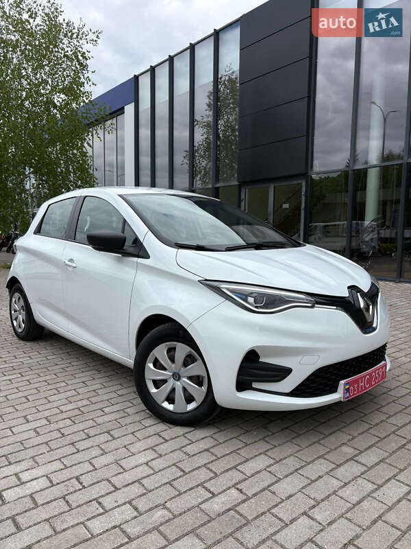 Хэтчбек Renault Zoe 2020 в 