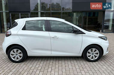 Хэтчбек Renault Zoe 2020 в 