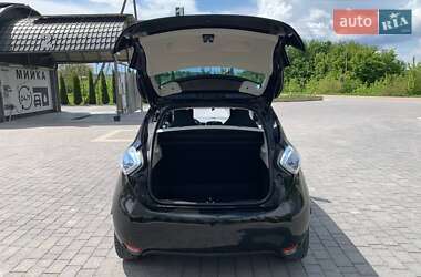 Хетчбек Renault Zoe 2014 в 