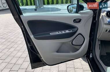 Хетчбек Renault Zoe 2014 в 