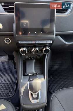 Хэтчбек Renault Zoe 2020 в 
