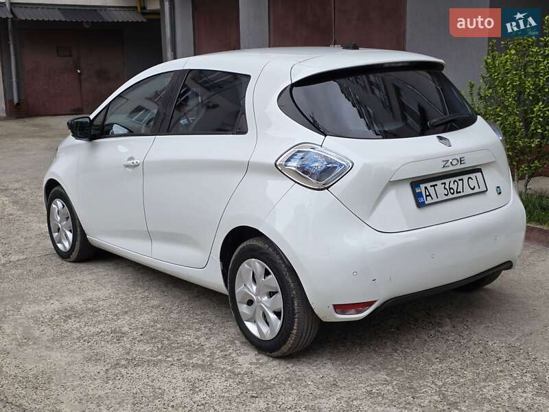 Хетчбек Renault Zoe 2014 в Івано-Франківську