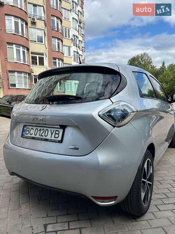 Хэтчбек Renault Zoe 2018 в Львове
