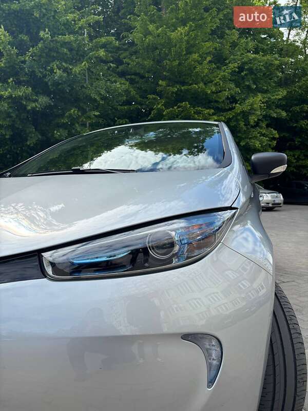 Хэтчбек Renault Zoe 2018 в Львове